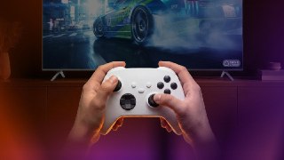 Можно представить, что «ТВ Станция» теперь игровая консольВ «Кинопоиске» для YaOS X появился раздел «Игромир» с облачным геймингом. Можно зайти в свой Steam-аккаунт, подключить геймпад и играть без ПК. Оплата почасовая, но «Яндекс Плюс» не требуется.Попроб