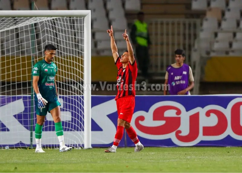 Varzesh90: ⚽ #ورزش90🔴 بگذارید این بازی با تماشاگر باشد/ بازی پرسپولیس و درخواست مهم آقای گل لیگ🗞 ستاره تراکتور پس از دبل مقابل س