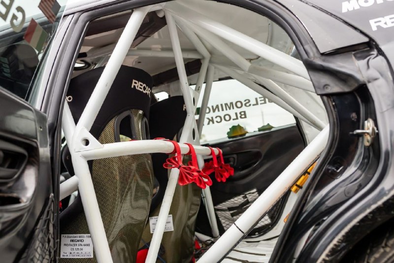 Subaru Impreza Кена Блока выставили на аукцион 5