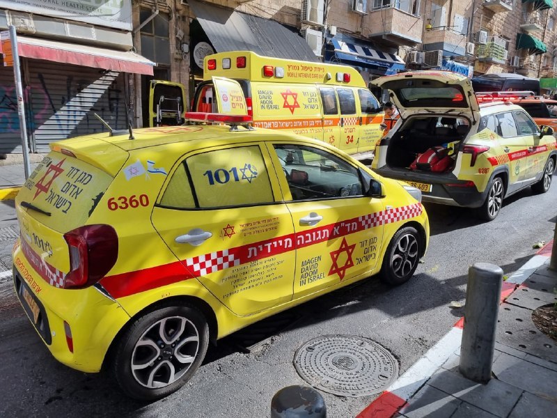 ענבר טויזר