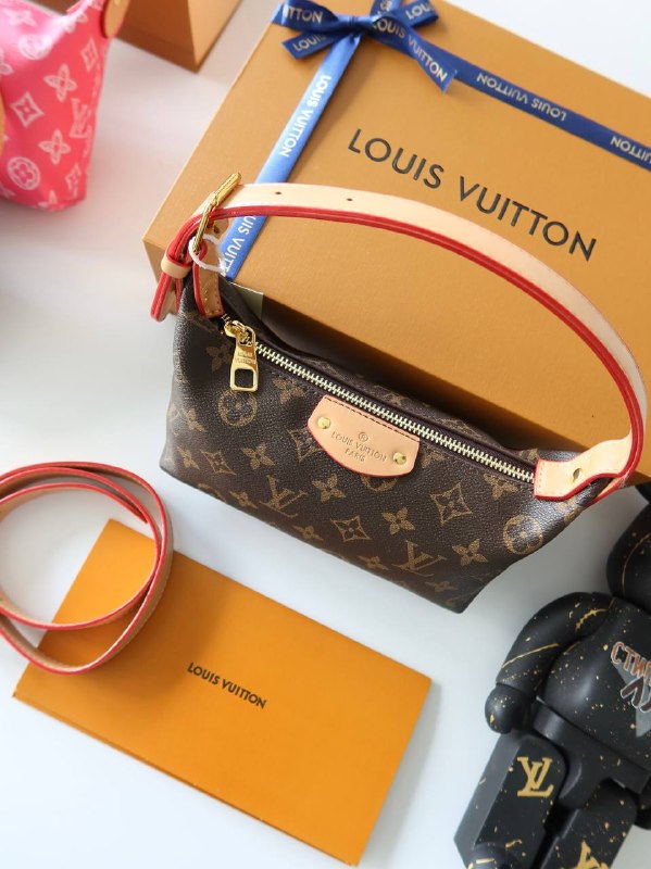 Louis Vuitton Louis Vuitton Pochette Hills, фото 3