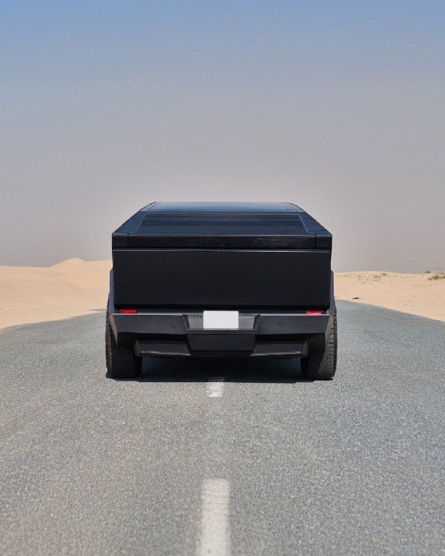 Более 2 тысяч Tesla Cybertruck попали под отзыв в США