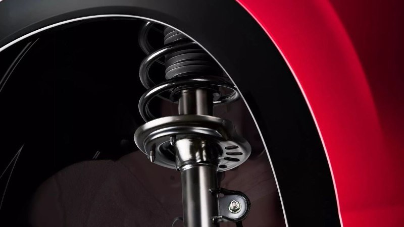Honda представила спортивную версию кроссовера Vezel 3