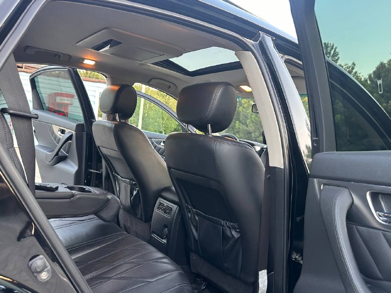 Продам свой автомобиль
Infinity fx35
Автомобиль в идеальном состоянии вложений абсолютно не каких не требует!
Родного пробега 188тыс, км,
Полностью обслужен,
Обьем 3.5 бензин,
Комплектация максимальная
Двух зонный климат контроль,
Вентиляция сидений,
Подогрев сидений,
Телевизор,
Память сидения и многое другое!
Также два комплекта резины!
Вообщем своими словами
Автомобиль действительно в превосходном состоянии, отличная динамика, ездит очень бодро и резво и дарит не забываемые эмоции)) продажа от собственника!
С документами полный порядок,
Цена 1.475.000₽
Также возможен обмен, на авто дешевле
Есть вариант продаже в кредит,
▶️Смотреть больше фото◀️
Звоните +7949-551-68-75
📲 Tg: n_77
📞 Звоните: +7(949)5516875 - фотография - 9
