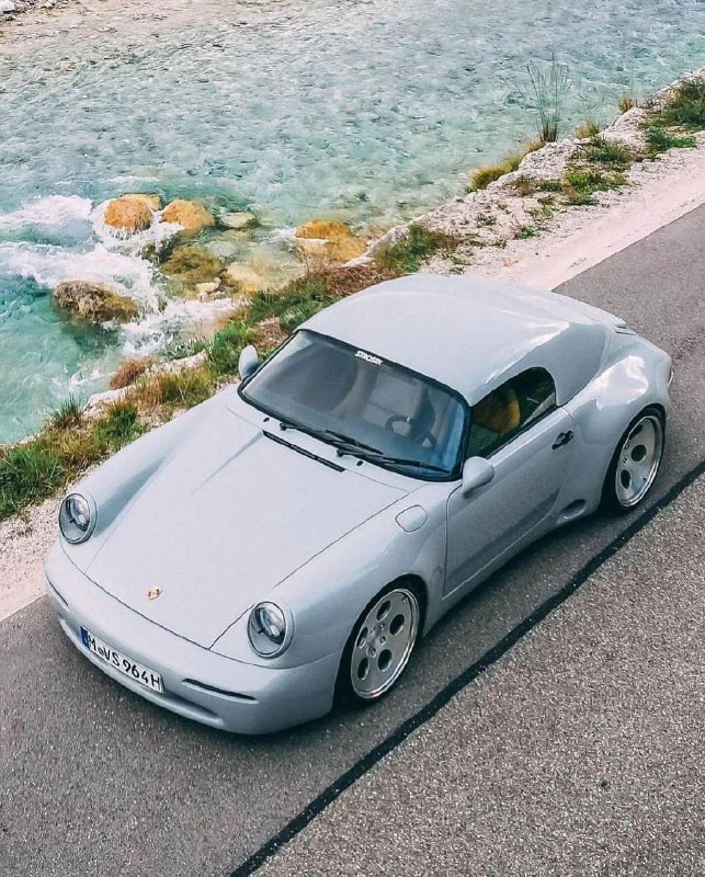 Vittorio Strosek Porsche