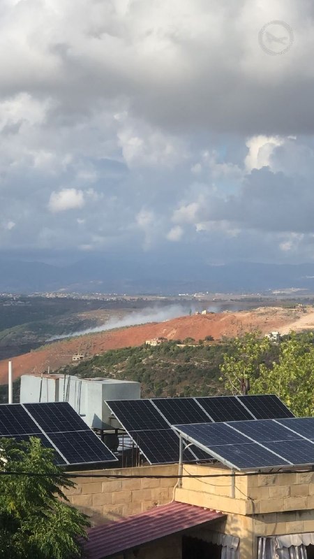 ️🇮🇱🇱🇧- לפני שעה ביצעו כוחות היבשה של צה"ל מתקפה קרקעית על אזור קנטרה בדרום לבנון באמצעות פגזי ארטילריה מזרחן לבן.