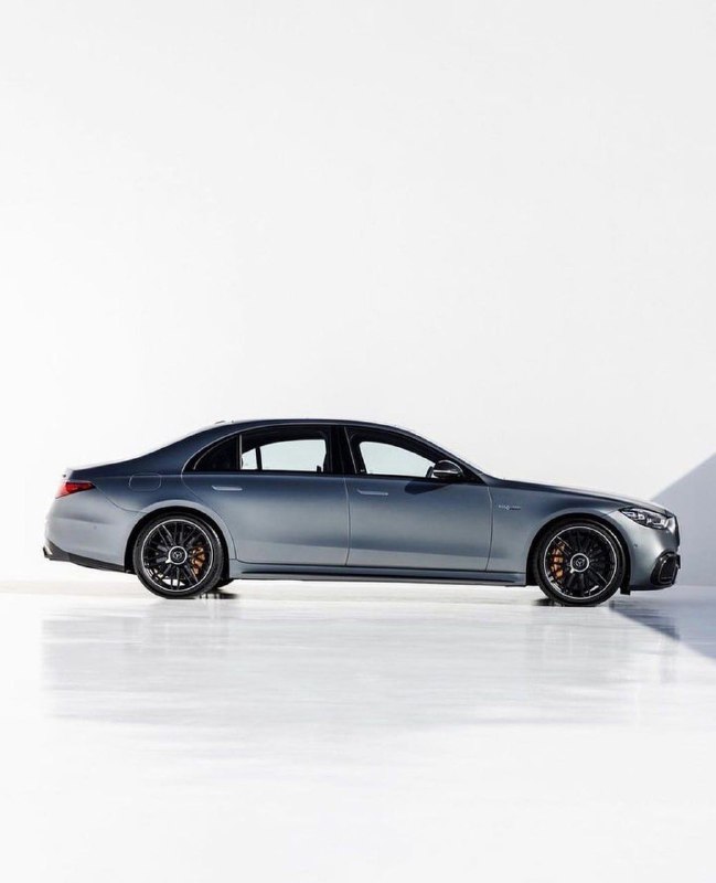 Mercedes-AMG S 63 E Performance