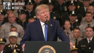 🔴 הביקורת של טראמפ על מדיניות ההגירה של מושל ניו יורק: הפיכת ניו יורק למדינת מקלט היא קטלנית