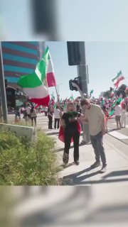 הצהרות שנויות במחלוקת של מעריץ של רזה פהלווי בלוס אנג'לס על טראמפ