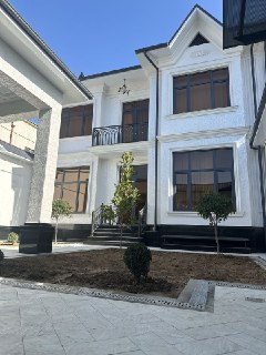 Новый Дом. 350кв.Yangi Xovli 40 letda. 3,5 sotih. 8 hona.