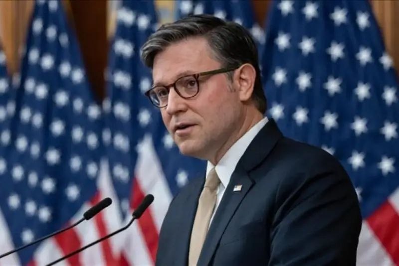 کیوسک خبر: 🔴 رئیس مجلس نمایندگان آمریکا: تلاش می‌کنیم جنگ علیه ایران پایان یابد🔸 مایک جانسون، رئیس مجلس نمایندگان آمریکا، مدعی شد ا
