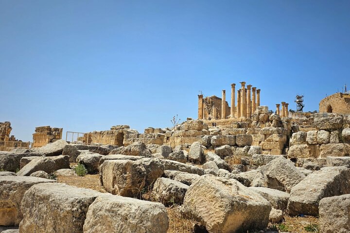 約旦 ◦ 傑拉什｜比羅馬還羅馬的羅馬古城：5大亮點 & 交通資訊