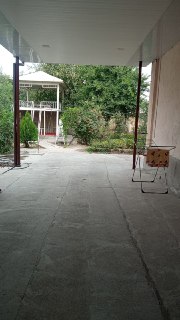 HOVLI SOTILADI yashnabod tumanida 8 соток срочно