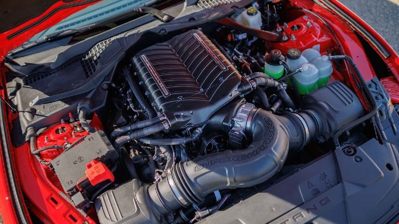 Ford Mustang получил заряженную версию Shelby GT350 4