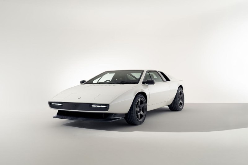Британцы воскресили легенду: Encor показали карбоновый рестомод Lotus Esprit S1. 5