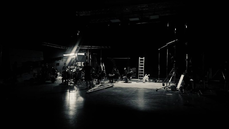 Мы сегодня сняли шедевр с артисткой ТО-МАМы сегодня сняли шедевр с артисткой ТО-МА