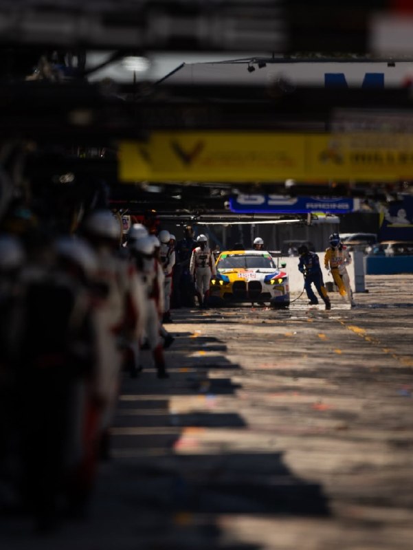BMW Motorsport 7