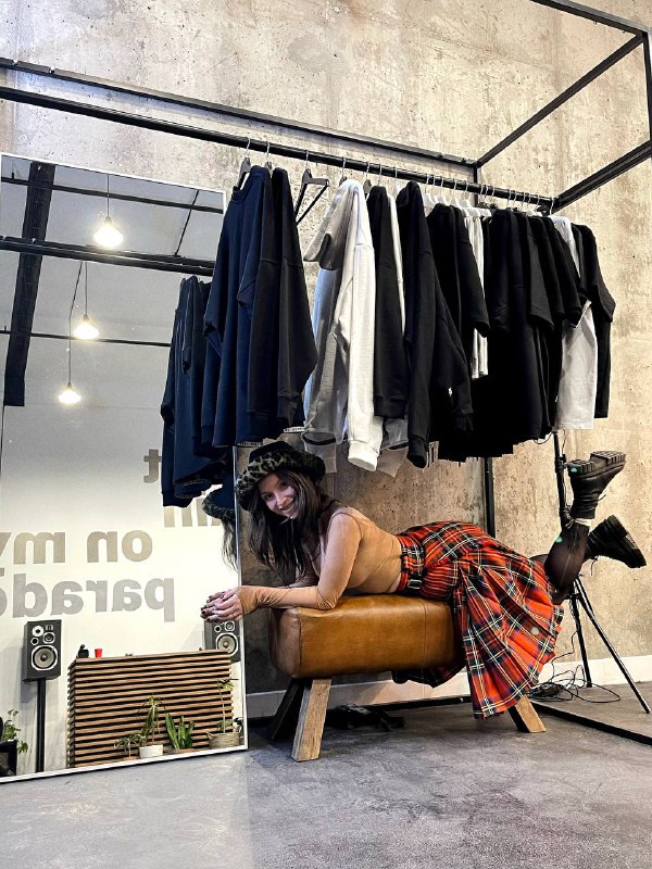 SEBE MT&ASСегодня один из лучших дней на свете, Я почти на 100% осознала, что мы открываем свой магазин, не корнер, а именно магазин. Со своей входной группой и с персоналом, который будет блюсти нашу философию и сервис 😱🥰❤️‍🔥Радости нет предела, скоро мы с Ан займёмся ремонтом помещения и как будем готовы, расскажем всем о том, где теперь найти SEBE. И кстати, это так же новый салон Ан. Ее второй салон, под счастливой цифрой «2» и без инвестора. Мне кажется, это многообещающее сочетание. К тому же, нас двое 🖤🤍.SEBE MT&ASСегодня один из лучших дней на свете, Я почти на 100% осознала, что мы открываем свой магазин, не корнер, а именно магазин. Со своей входной группой и с персоналом, который будет блюсти нашу философию и сервис 😱🥰❤️‍🔥Радости нет предела, скоро мы с Ан займёмся ремонтом помещения и как будем готовы, расскажем всем о том, где теперь найти SEBE. И кстати, это так же новый салон Ан. Ее второй салон, под счастливой цифрой «2» и без инвестора. Мне кажется, это многообещающее сочетание. К тому же, нас двое 🖤🤍.