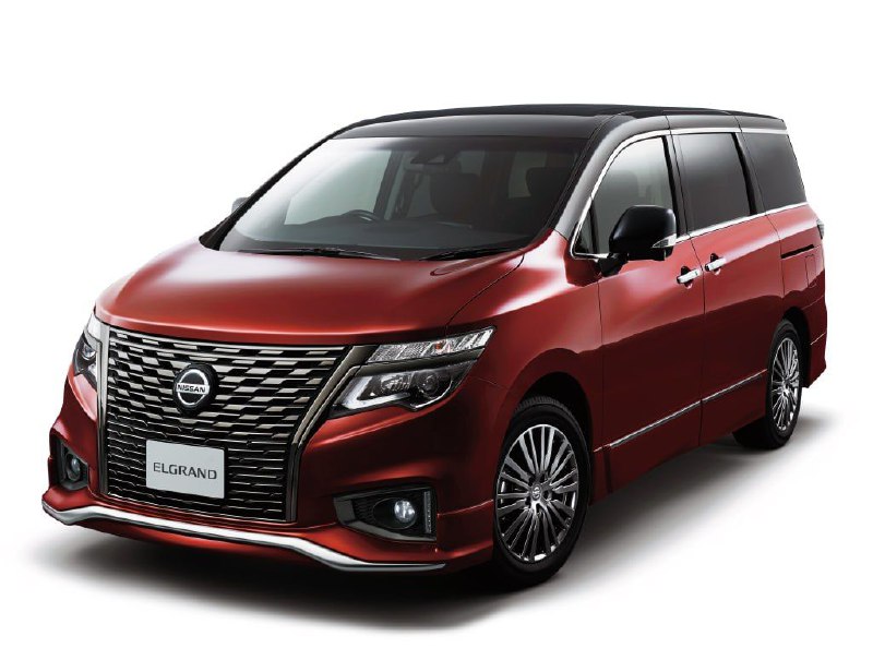Nissan Elgrand сменит поколение спустя 15 лет 2