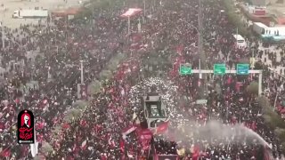 כרגע הגוף הטהור של "מר הרג את איראן" בזרועותיו של קהל גדול של אבלים בדרך להלוויה של קום