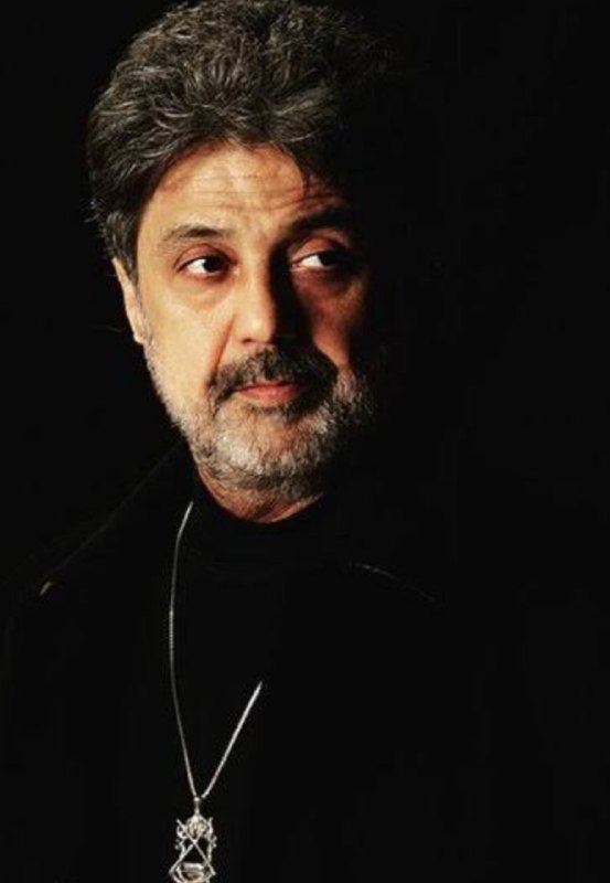 خبرفوری: 🔴 داریوش اقبالی، خواننده که از مخالفین جمهوری اسلامیه ی آهنگ جدید به اسم توهم توطئه رو منتشر کرد و به رضا پهلوی چندتا ت