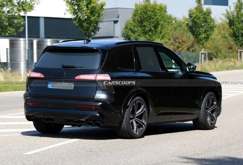 В Германии заметили на тестах Audi Q7 третьего поколения 3