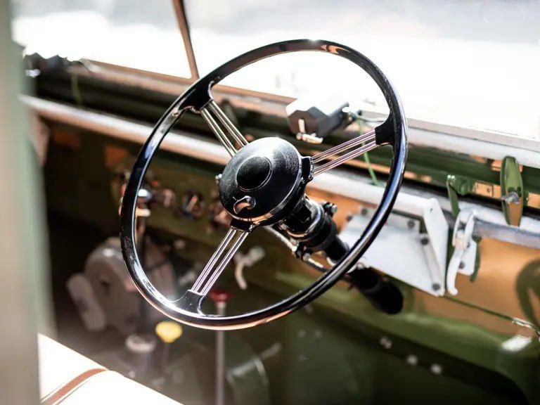 Мечта реставратора: на аукционе продали Land Rover Series I 1951 года. 5