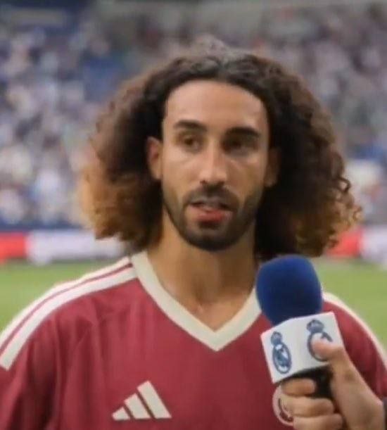 رئال مادرید | Real Madrid: ⚠️🎙 کوکورلیا : من از هم‌تیمی‌های جدیدم بسیار خوشحالم، بازی فوتبال با آن‌ها بسیار آسان شده است.من از همه چیزهایی که برایم