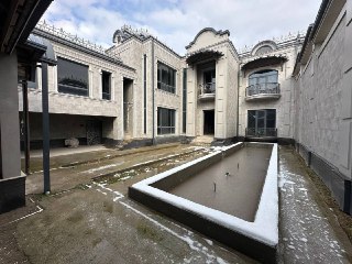 Продаётся дорогой евродом коробка 4-сотки 8-комнат 8-санузлов Юнусабад