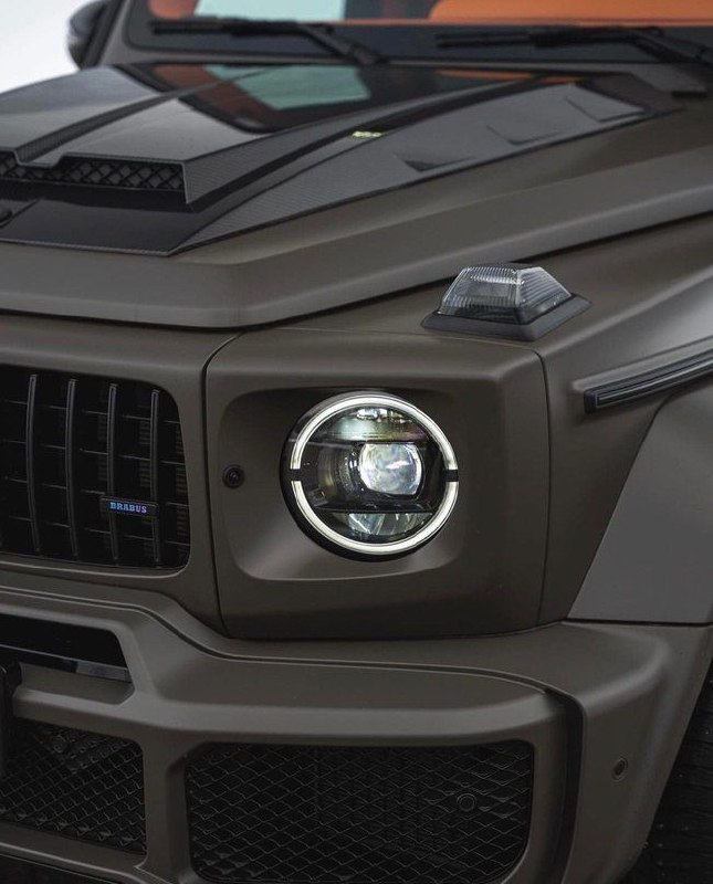 BRABUS 800 4