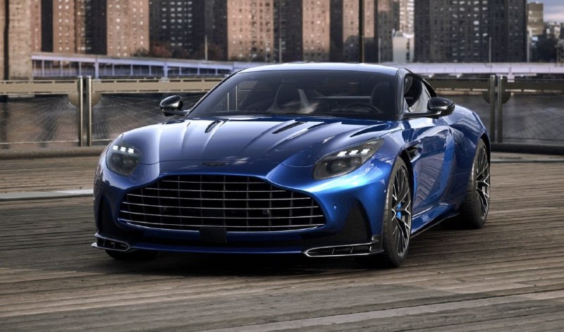 Aston Martin представил 700-сильный DB12 S