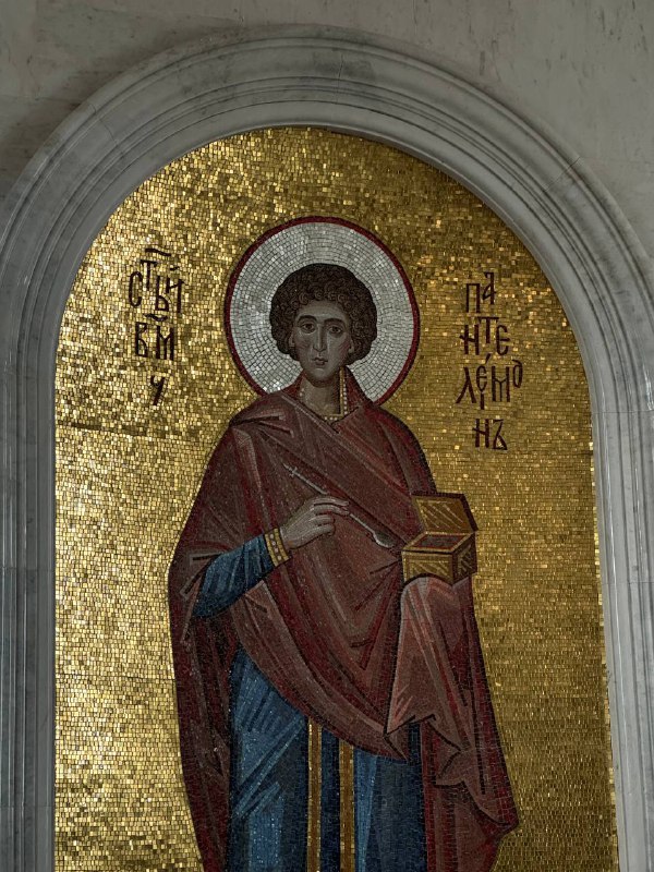 Не без похода по храмам:Не без похода по храмам: