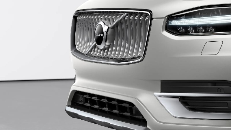 Вопрос на миллион: можно ли за те же деньги купить Volvo XC90 вместо Range Rover
