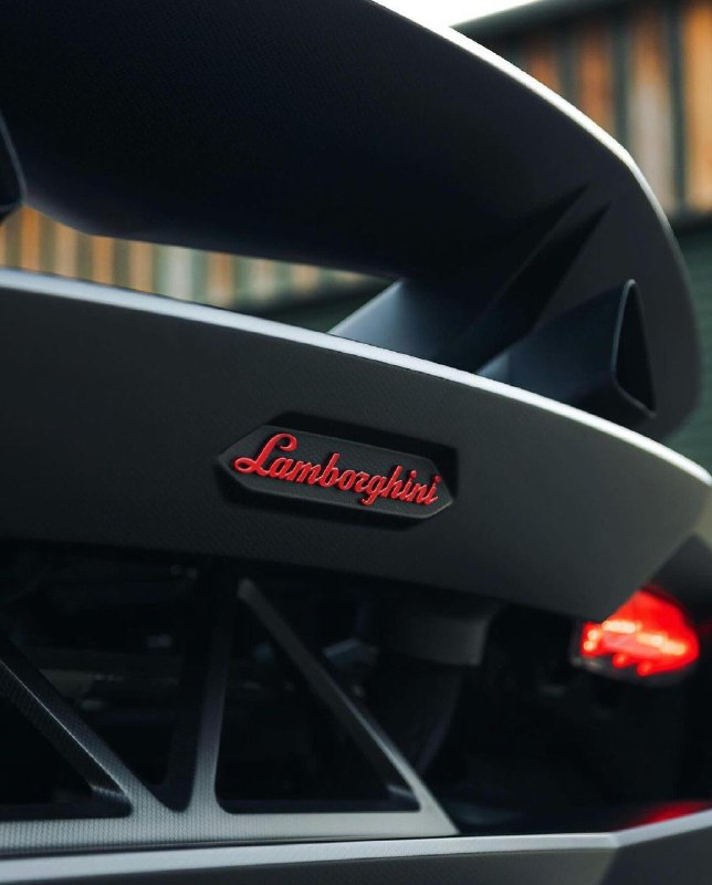 Lambo 4