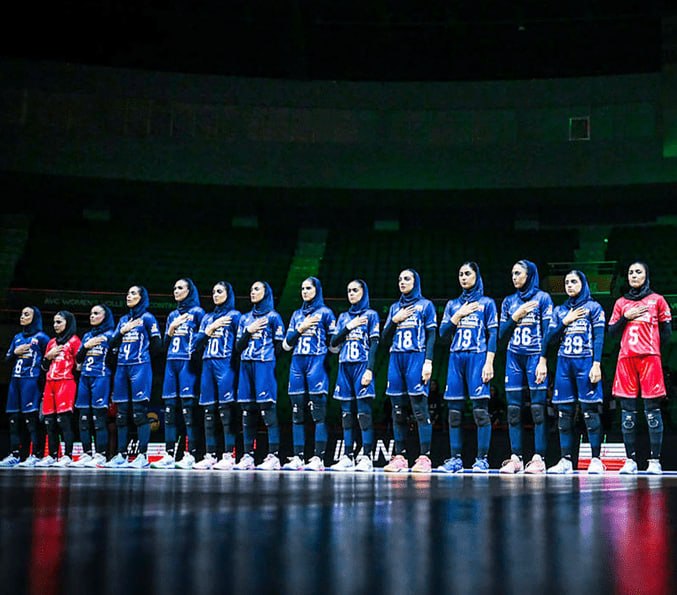 varzeshstand | دکه ورزش: والیبال زنان ایران پشت دیوار چین ماند🏐 تیم ملی والیبال زنان کشورمان در ادامه رقابت‌های قهرمانی آسیا امروز مقابل چین میزب