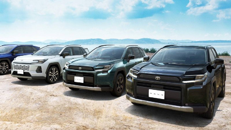 Новая Toyota RAV4 вышла на японский рынок 4