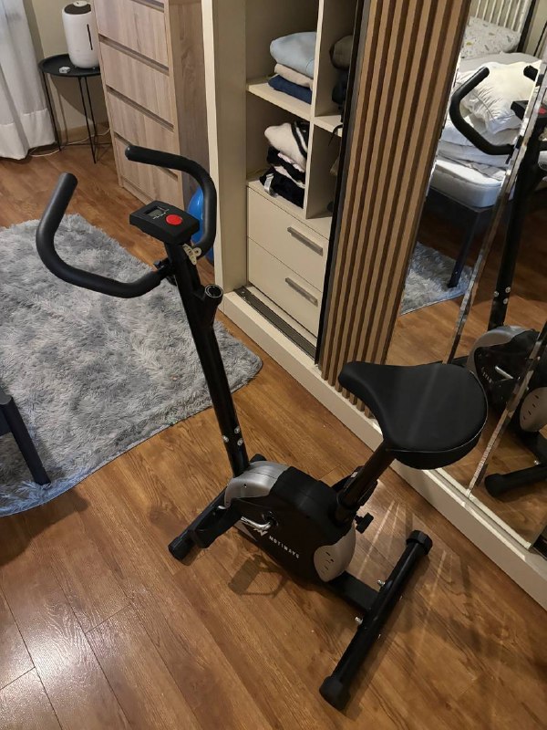 Новый велотренажер, пробег 70 минут