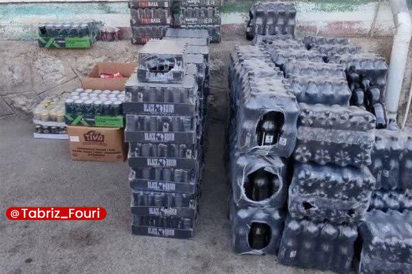 تبریز فوری: کشف ۱۷۰۰ بطری نوشیدنی انرژیزا در شبستر🔹فرمانده انتظامی شهرستان شبستر از کشف ۱۷۰۰ بطری نوشیدنی خارجی انرژیزا در این شهر