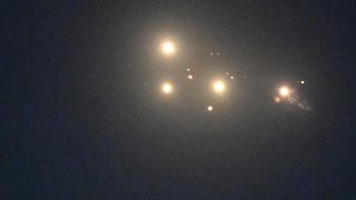 罗国防部称俄侵犯其领空在19架俄罗斯无人机惊现波兰领空不到四天后，另一个北约成员国罗马尼亚于周六声称一架无人机侵犯了其领空。与此同时，波兰和北约联盟在距离波兰边境不远的乌克兰部署了直升机和战斗机，以应对俄罗斯无人机的袭击。👉 继续浏览后续：https://rfi.my/C0XD.g