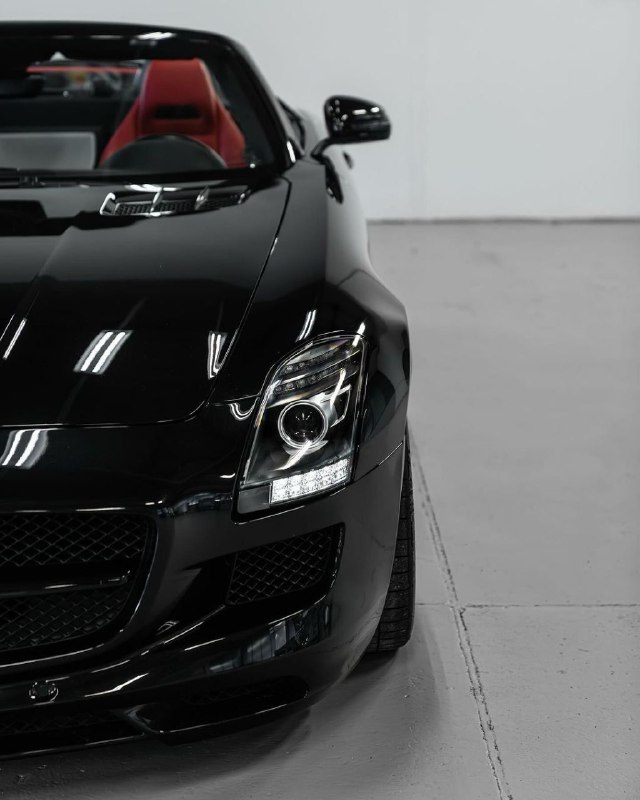 SLS AMG Roadster 2