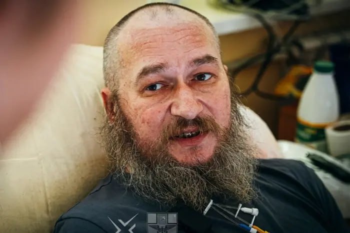 הלוחם שפונה באוויר הפך לגיבור אוקראינה הנשיא וולודימיר זלנסקי העניק את התואר גיבור אוקראינה לחייל החטיבה המ…