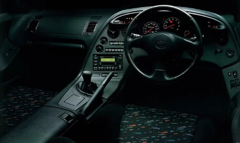 Toyota вернёт в производство «торпедо» для Supra 90-х 3