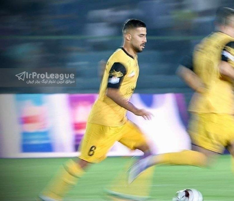 لیگ برتر | IrProLeague: واکنش حاجیعیدی به حرکتجنجالی بعد بازی استقلال عارف حاجیعیدی، هافبک سپاهان، درباره حرکت جنجالی اش پس از مصاف با استقلا