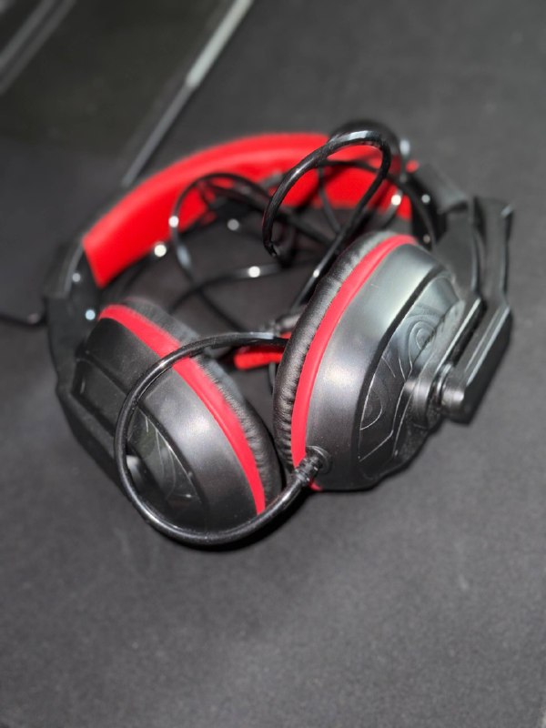 Игровые наушники 25 лари — фото 1