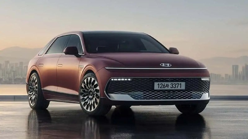 Hyundai показала первые фото обновленного Grandeur