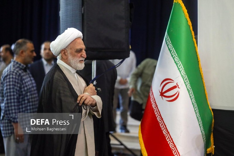 خبرگزاری دفاع مقدس: 🎥 رهبر شهید انقلاب پرچمدار مقاومت بودند dnws.ir/003aec @Defapress_ir📸گزارش تصویری/ مراسم بزرگداشت چهلم آقای شهید ایران d