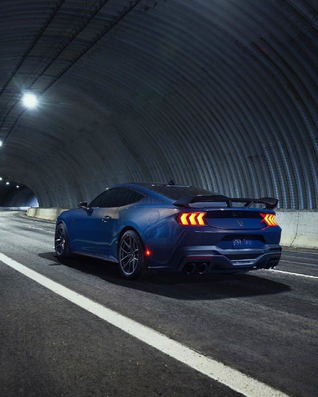 2024 Mustang DarkHorse 3