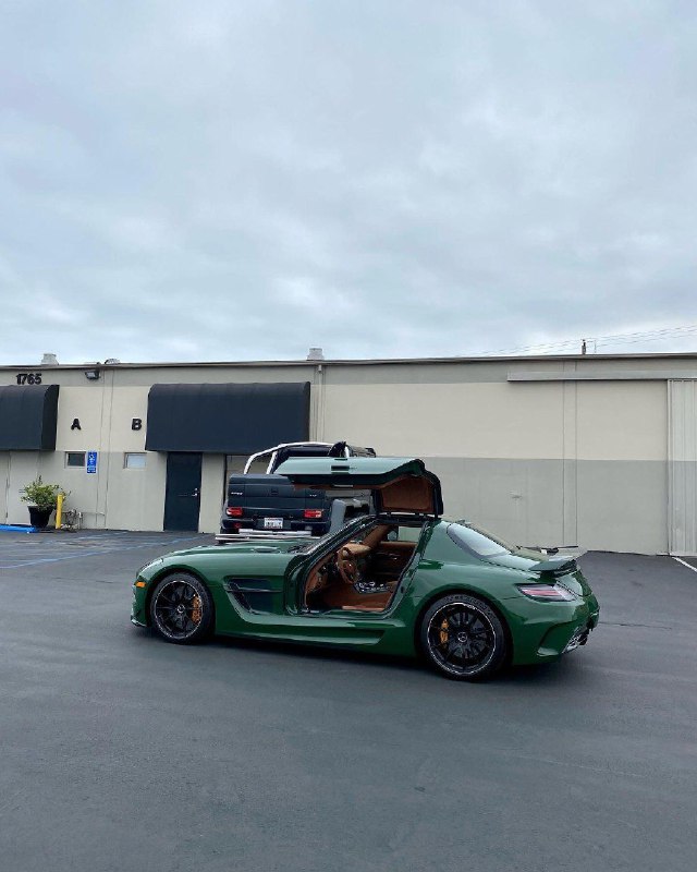 Mercedes SLS AMG black series 9
