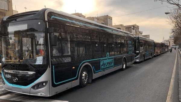 اخبار آذربایجان [ آناج ]: تبریز در آستانه برقی شدن؛ اتوبوس‌های پاک در راه «بی‌آر‌تی»🔹تبریز در آستانه ورود به فصل تازه‌ای از حمل‌ونقل عمومی قرار گر