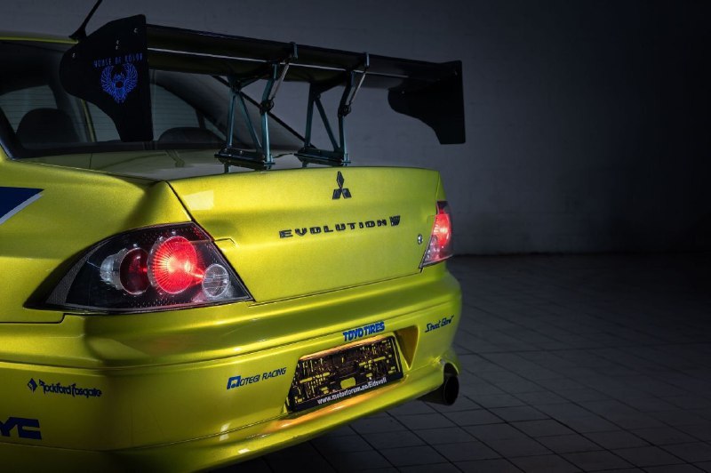 На аукционе Bonham Cars с молотка уйдёт оригинальный Mitsubishi Lancer Evolution VII Брайана О’Конно 2